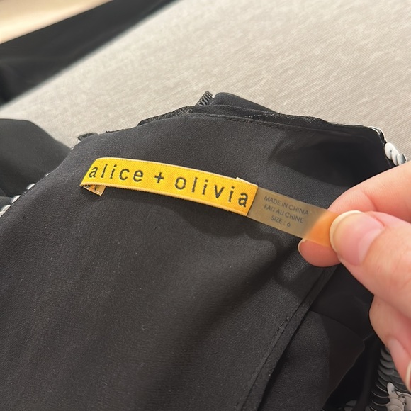 Alice + Olivia Black Sequin Detail Dress - Picture 11 of 12